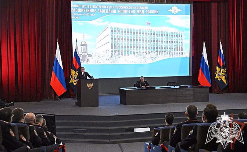 俄罗斯联邦国民卫队总局总局长维克托尔·佐洛托夫大将出席俄罗斯内务部 委员会扩大会议