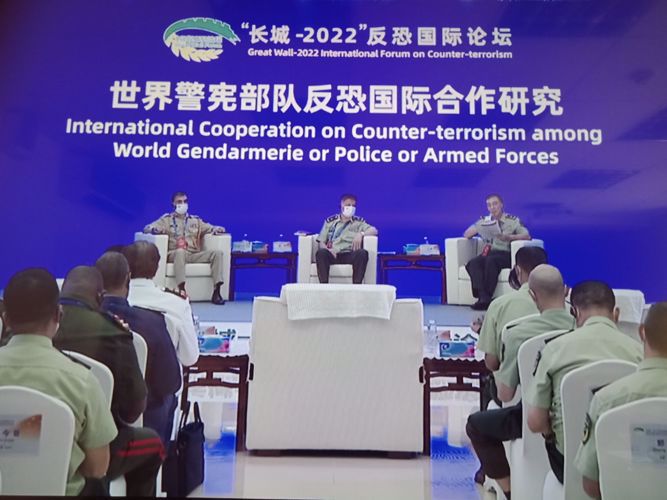 俄罗斯国民卫队代表参加反恐国际论坛